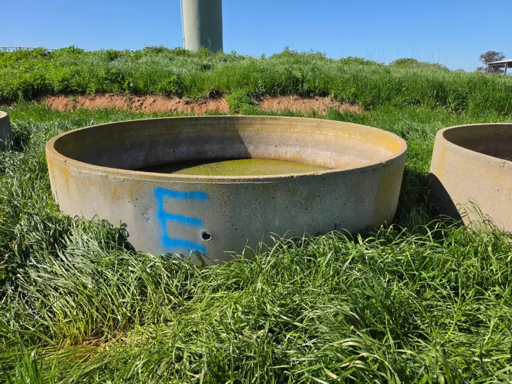 10ft Stock Trough (E)