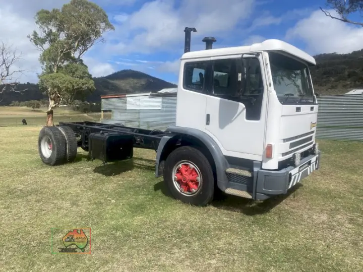 1998 Inter acco cab chassis
