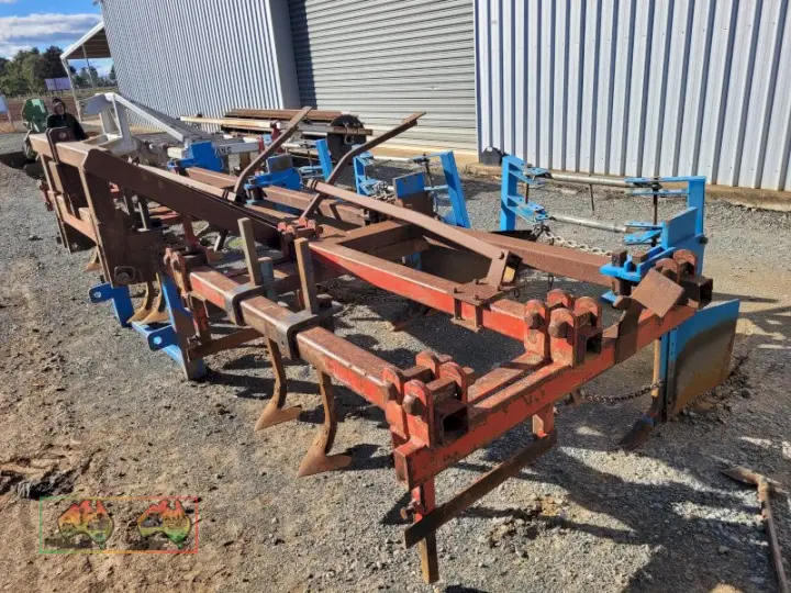 Solid H/duty 3 Row Bedformer (5ft spacing)