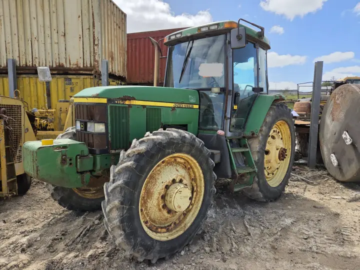 John Deere 7410 MFWD Tractor