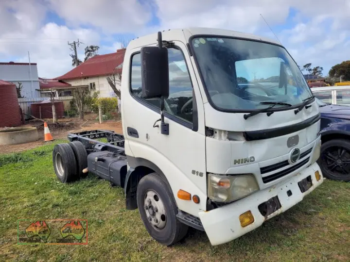 2011 Hino 300c 616 Cab/chassis (Kyabram Vic)