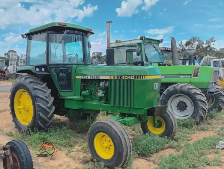 John Deere 4040 Tractor