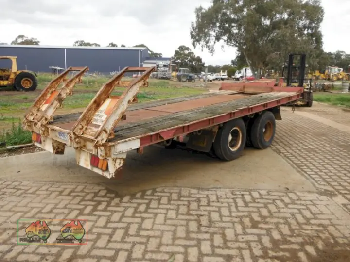 Freighter Tipping Trailer (REDUCED)