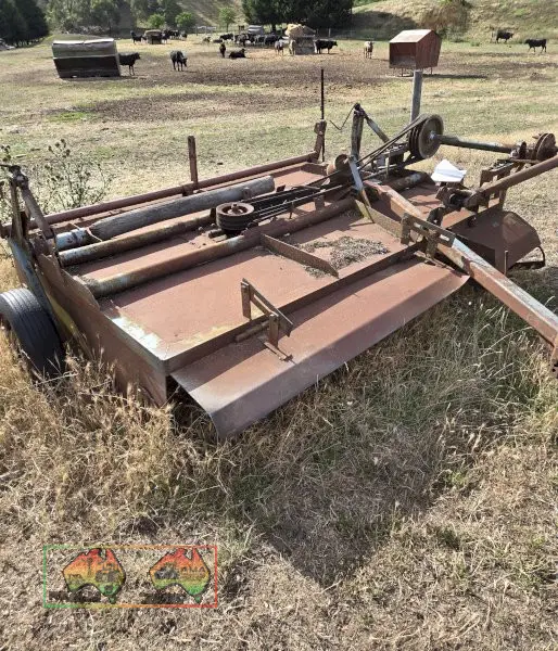 Trailing 8ft Off-set Hay Slasher