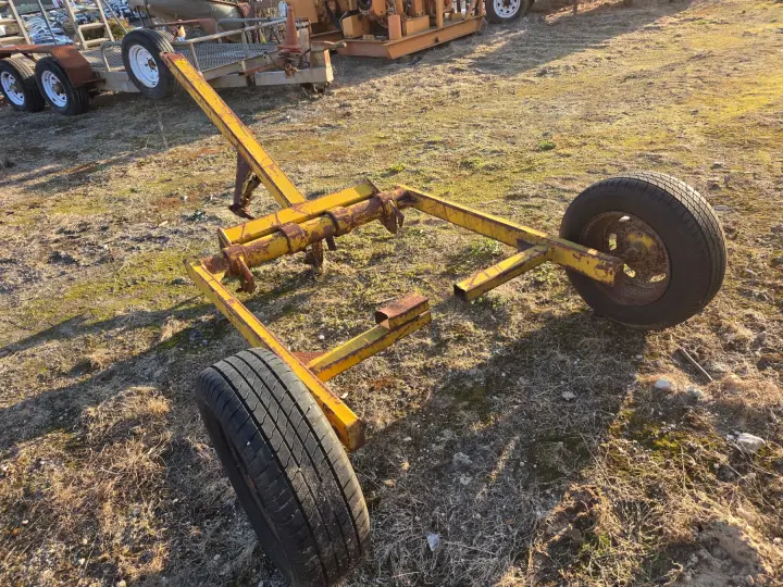 Tow frame with Good Axle & 14" Wheels