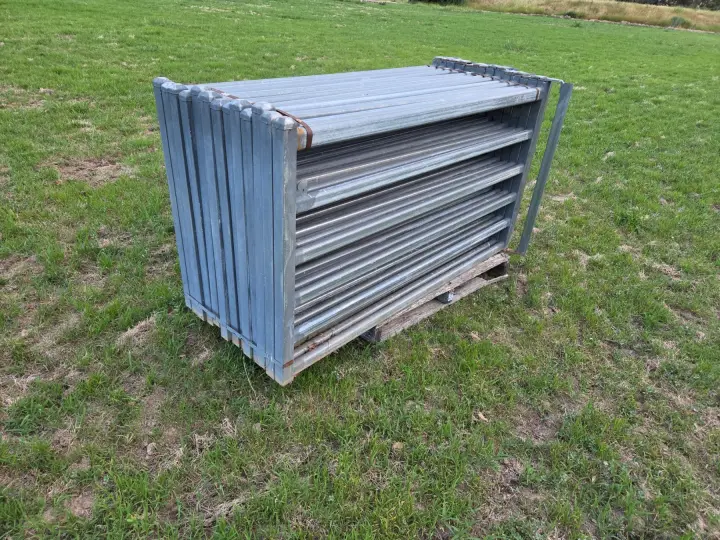 New - 2.1m Hinged H/duty Sheep Yard Gates ($/gate)