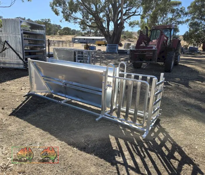 New H/duty 3 Way Sheep Draft Race