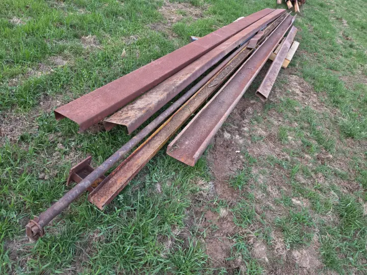 Used - 150mm C-Section Purlins & Sundry Steel