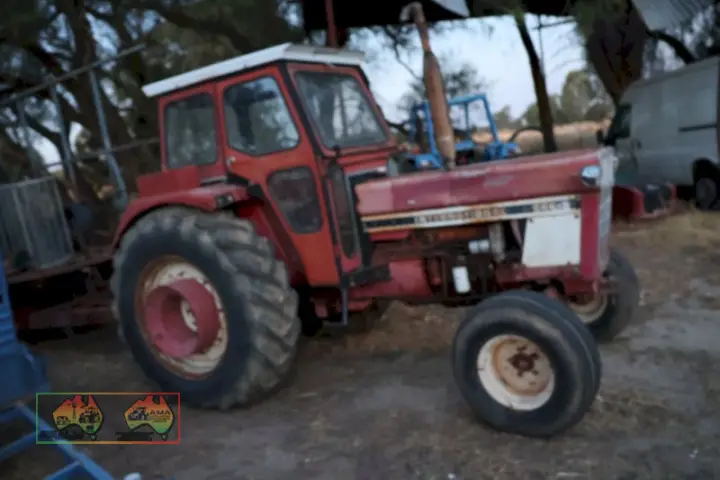International tractor  844-s
