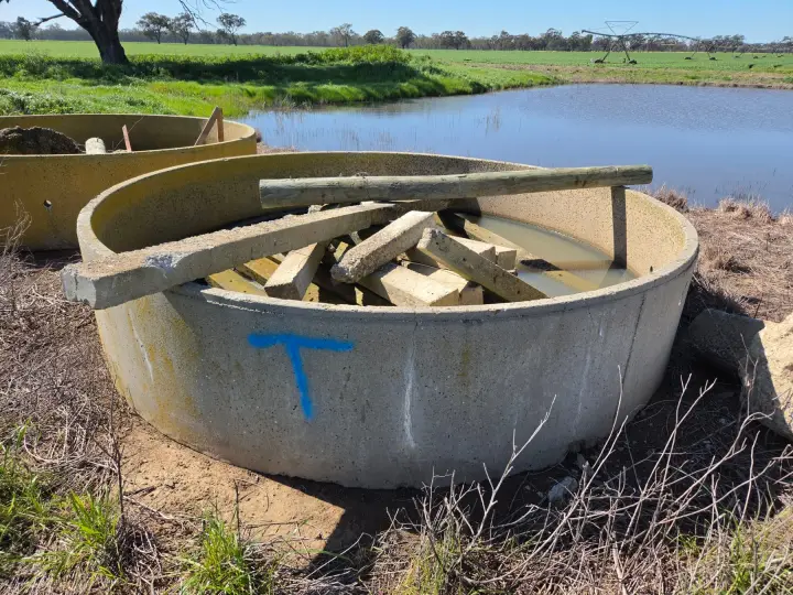 10ft Stock Trough (T)