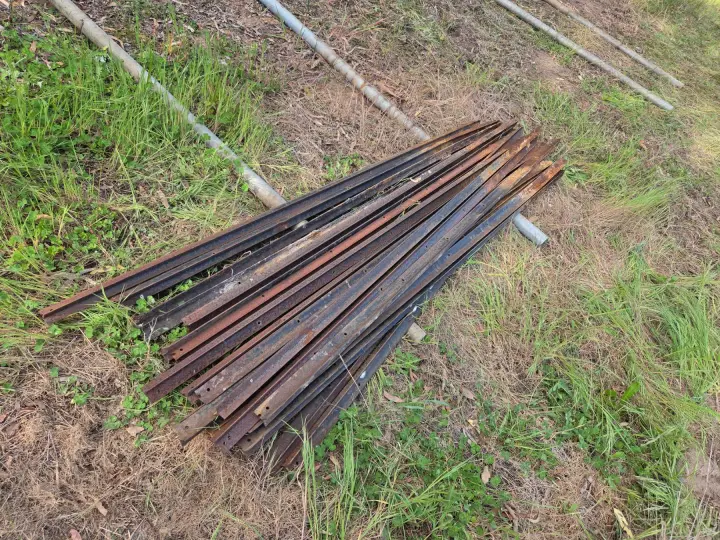 Used - 24x 7ft Steel Posts (Copy)