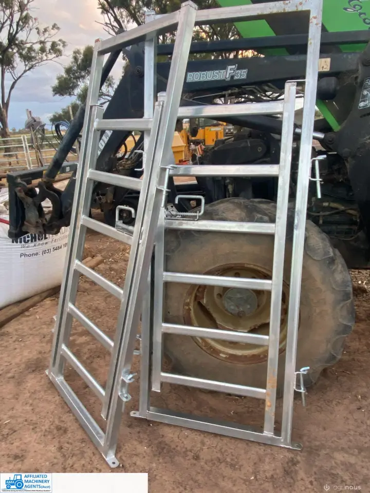 2x Cattle Yard Man Gates (New Un-used)