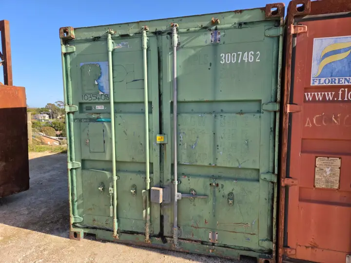 20ft Shipping Container