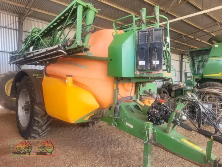 2011 Amazone UX4200