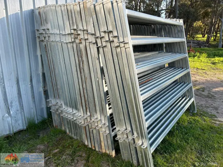 New Portable Cattle Panels x 20