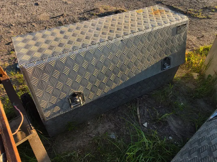 AIS Alloy Tool Box