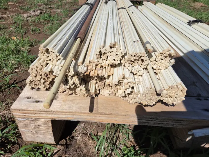 New - Fibreglass Elec. Fence Droppers & Rod Post Rammer
