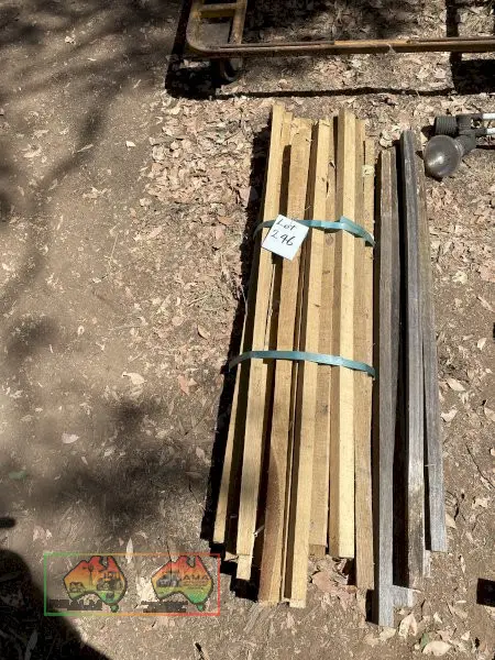 23 x New Timber Pickets