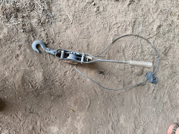 Ratchet hook