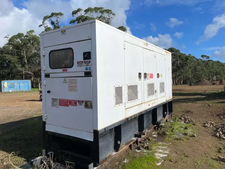 GENERATOR 165 KVA -FG Wilson