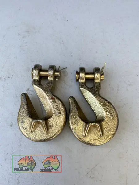 2x New Clevis hooks 13mm G70