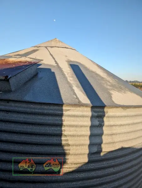 Grain Field Bin with Auger