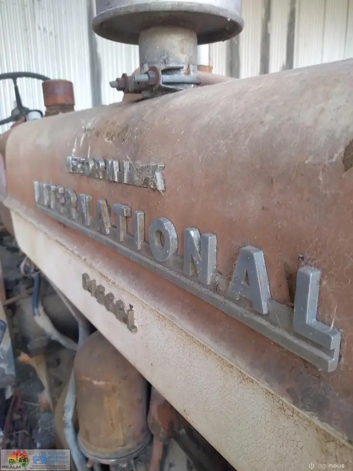 A 554 International Tractor & Pump