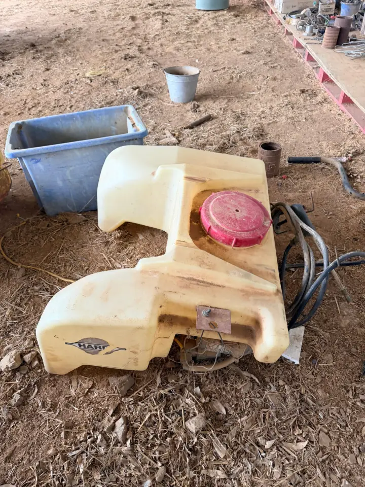 100L Hardi quad bike spray tank