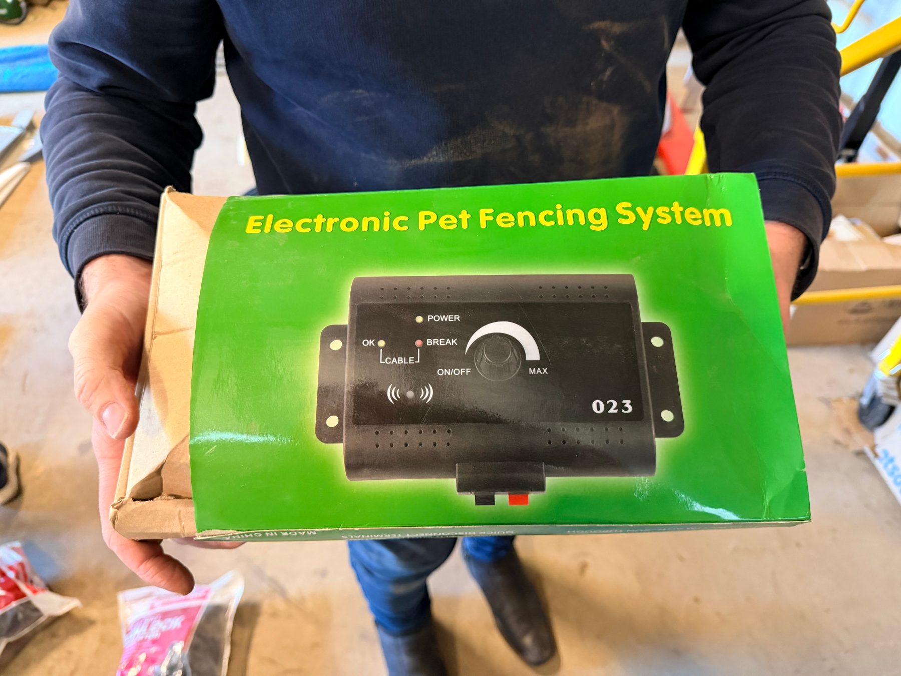 As new - Electronic pet fencing system