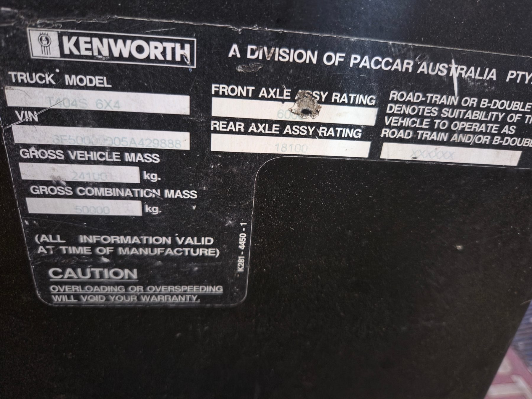 2005 Kenworth T404 Prime Mover - photo 24