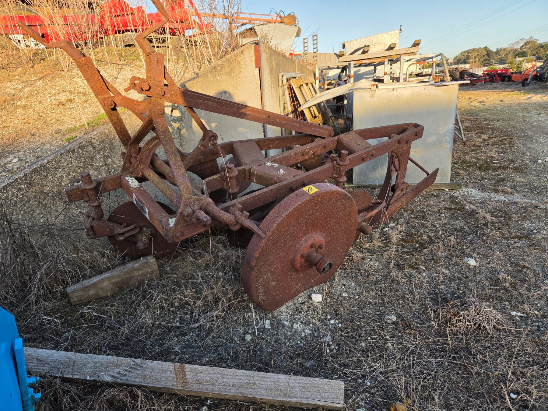 Garden Art 3 Furrow Plough (Copy) - photo 3