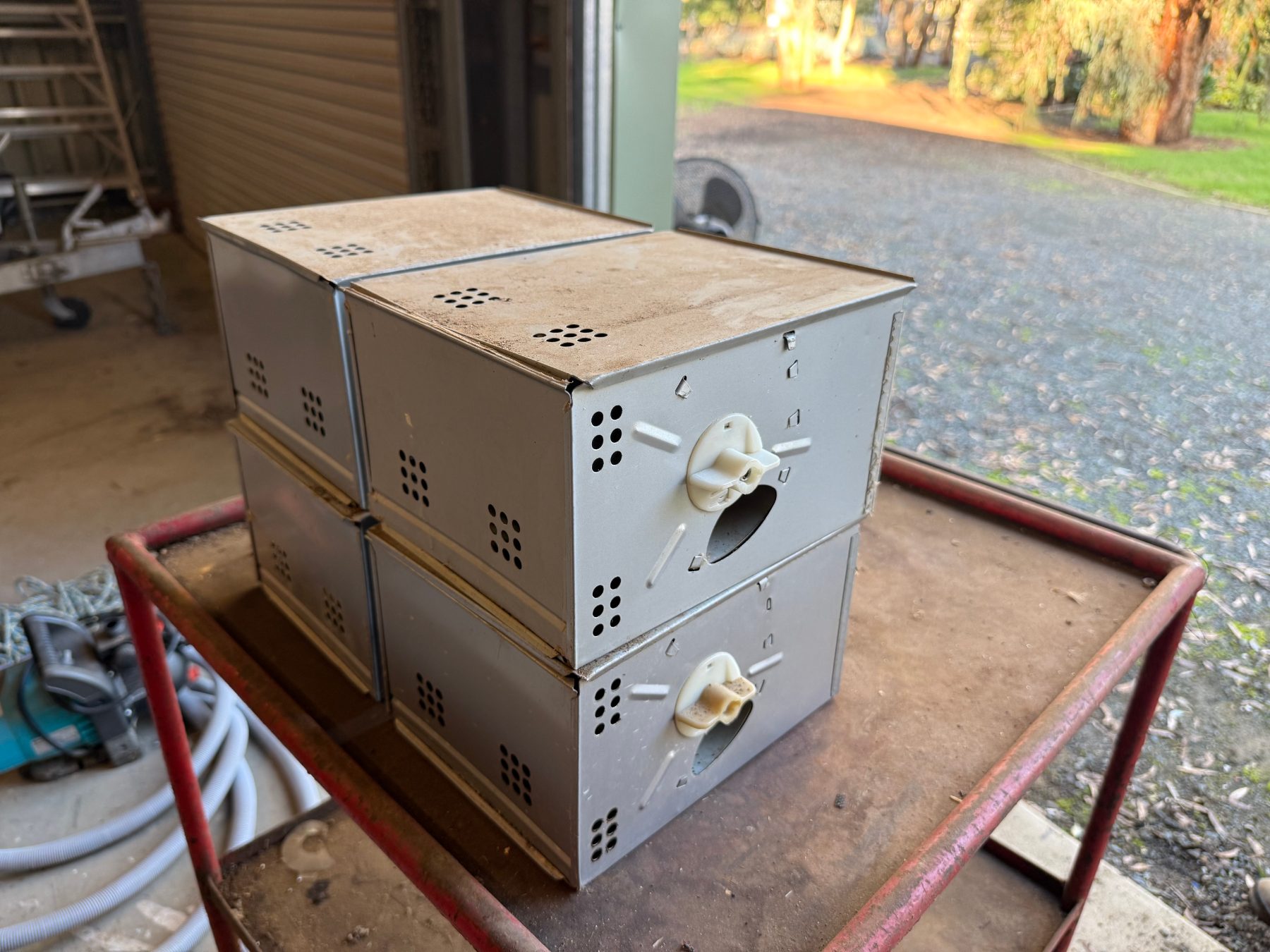 4 x rat traps - photo 2