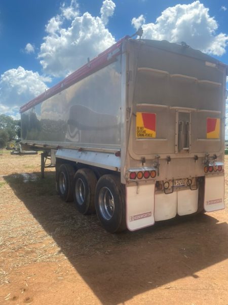 2001 Sloanebuilt Tri-axle Grain Tipper - photo 3