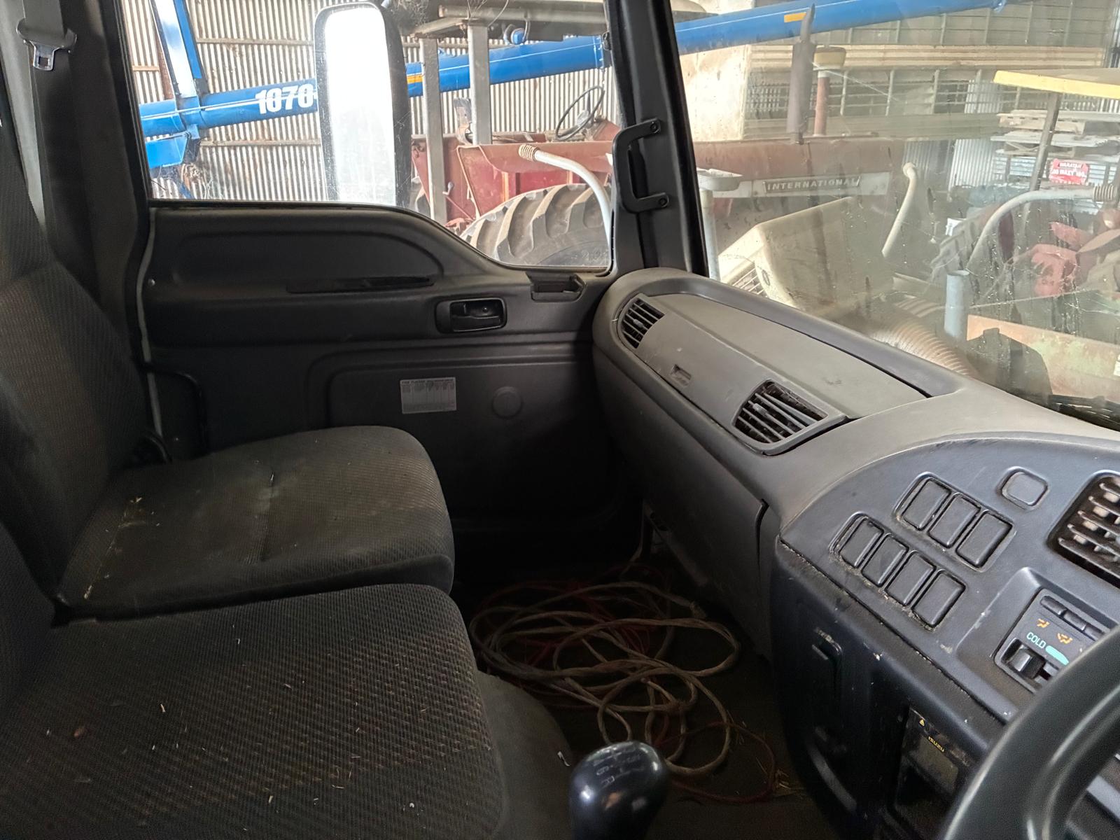 2006 Isuzu FTR-900 Long - photo 10