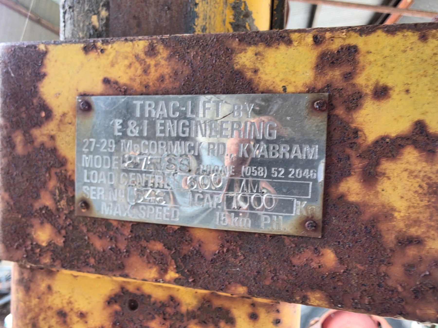 Fordson Major with Forklift - photo 13