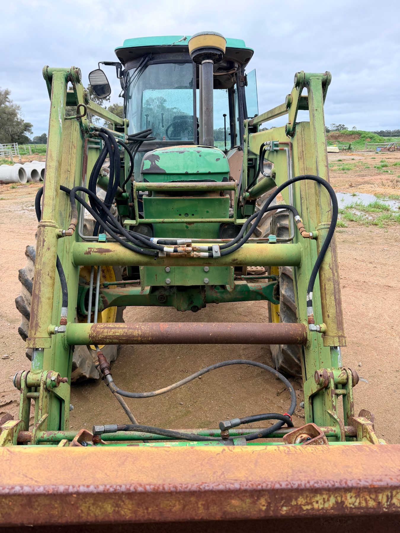 1988 John Deere 2850 Tractor & FEL - photo 13