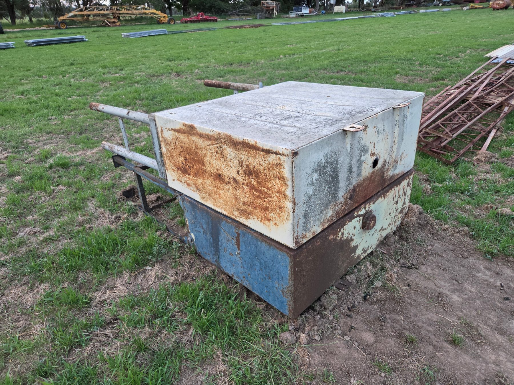 Used - 2x Oil Tank Fuel Bowsers on Stand - photo 4