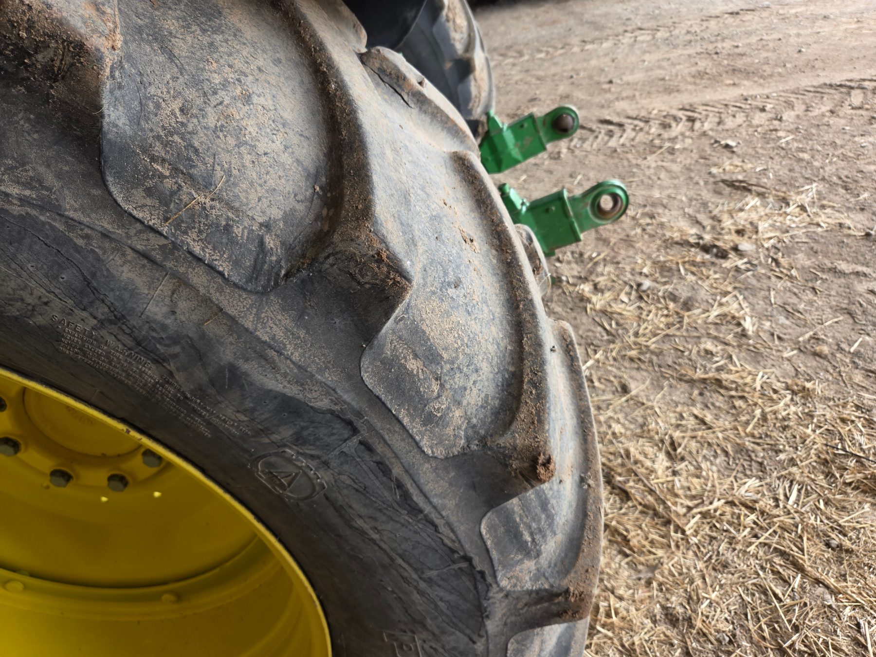 2011 John Deere 6630 FWA Tractor - photo 13