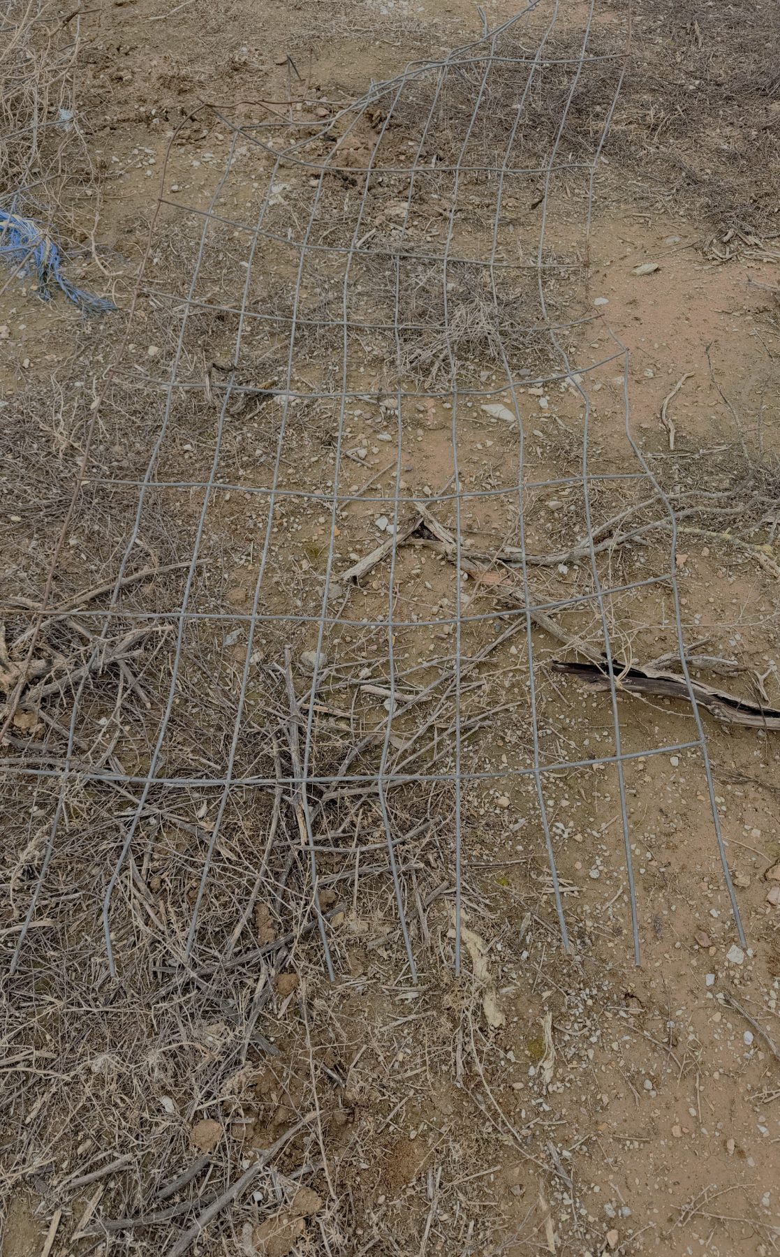 2  of lengths of scrap gate mesh - photo 1