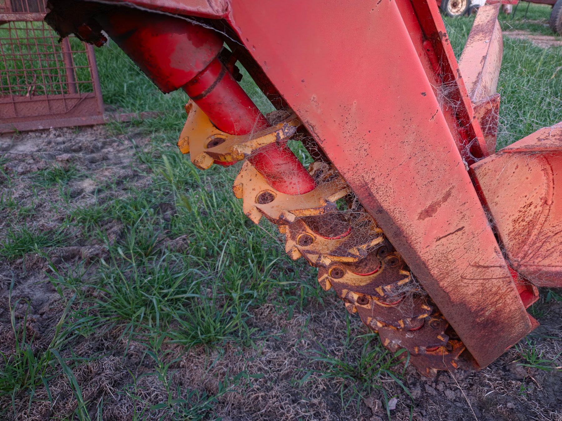 Used - 3pl Trenchmaster 150 Rotary Trench Digger - photo 6