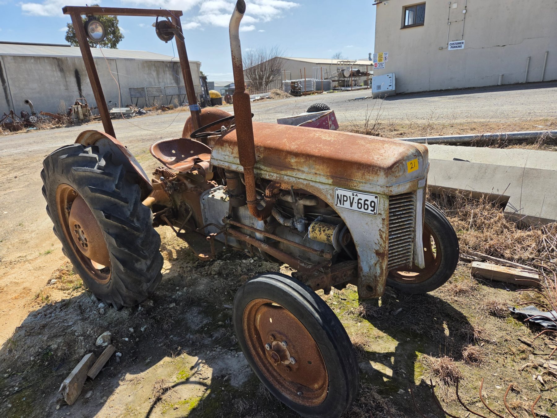 Ferguson TEA-20 Tractor - photo 1