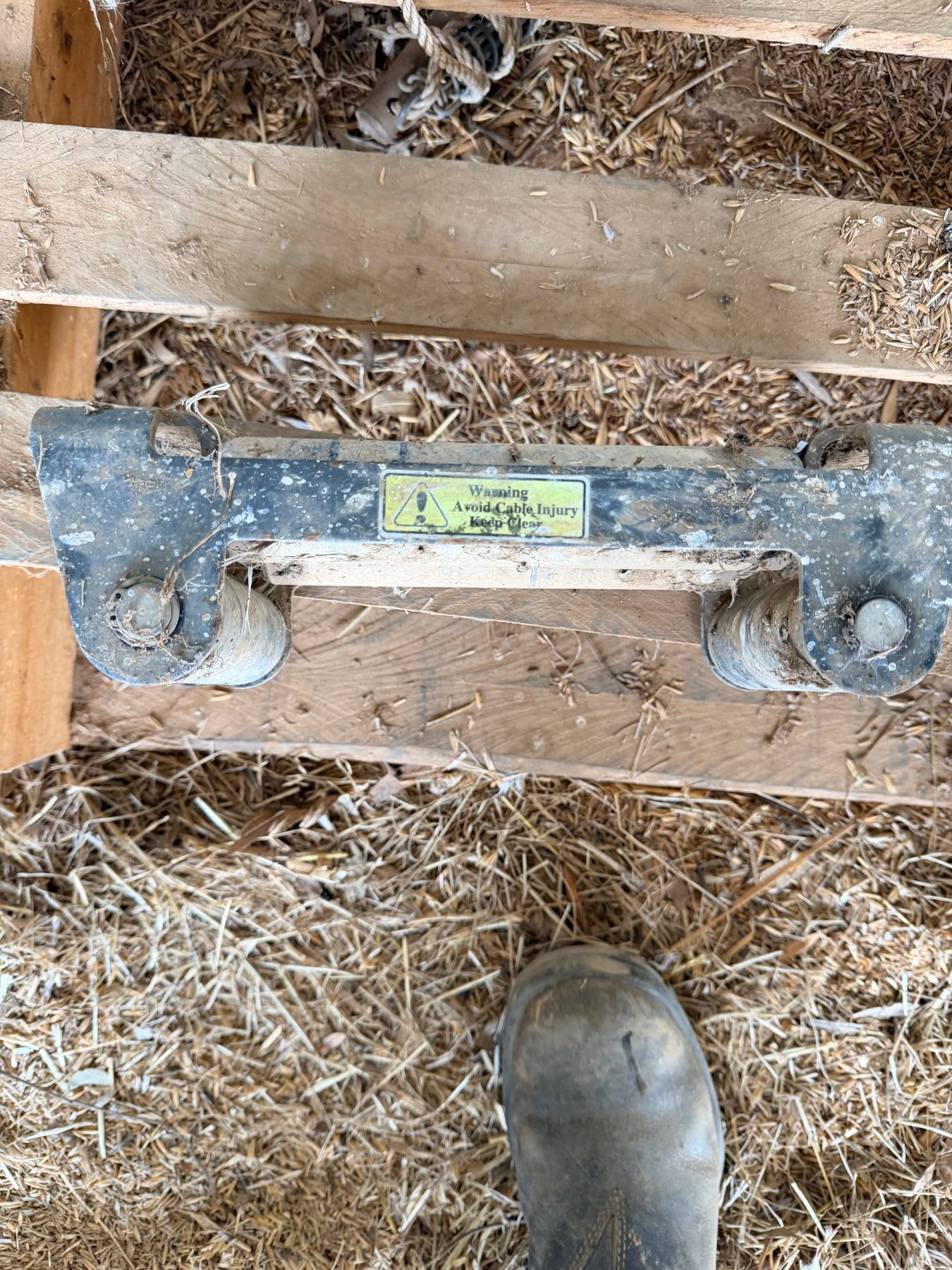 Winch block fitting - photo 1