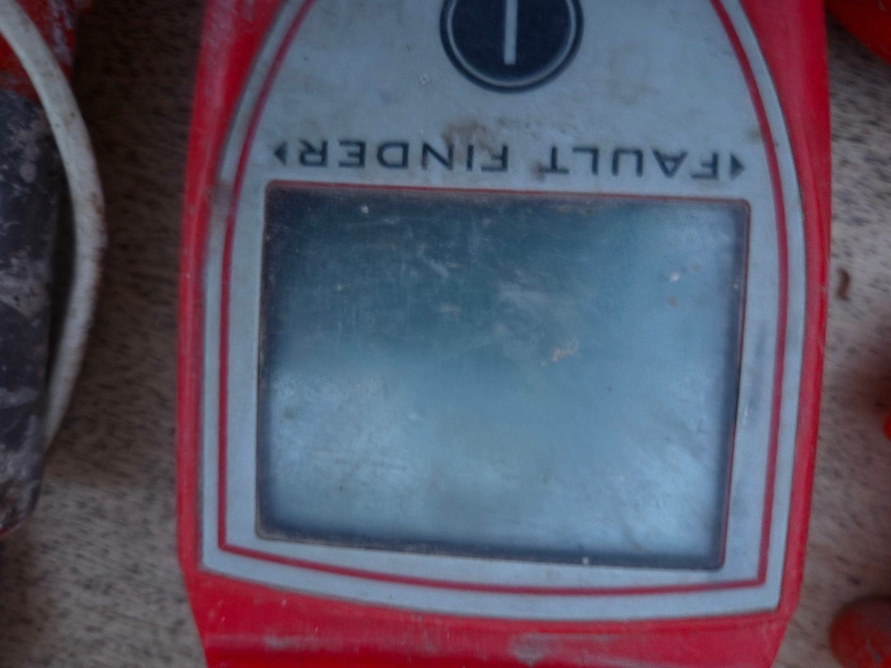 Used - Elec. Fence Volt Metre, Fault Finder & 2x Switches - photo 2
