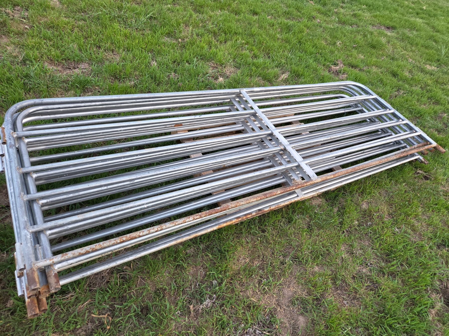 Used - 3m Sheep Yard Panels ($/panel) - photo 5