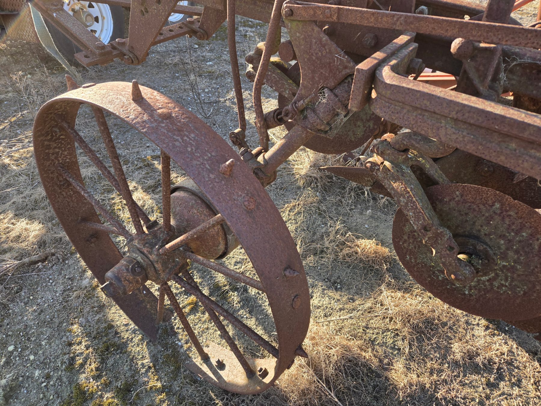 Garden Art 3 Furrow Plough - photo 5