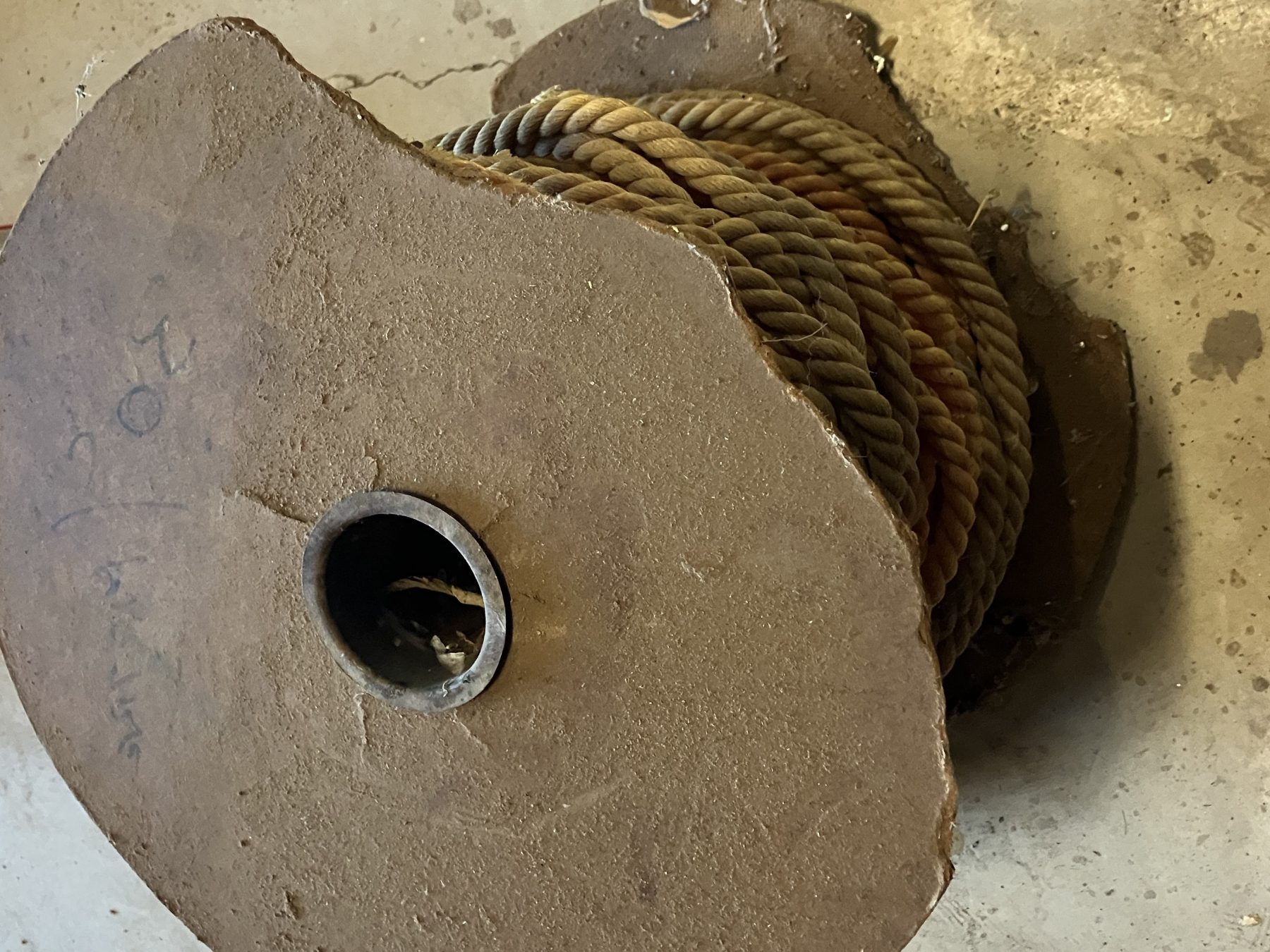 Approx. 15m of 10mm rope