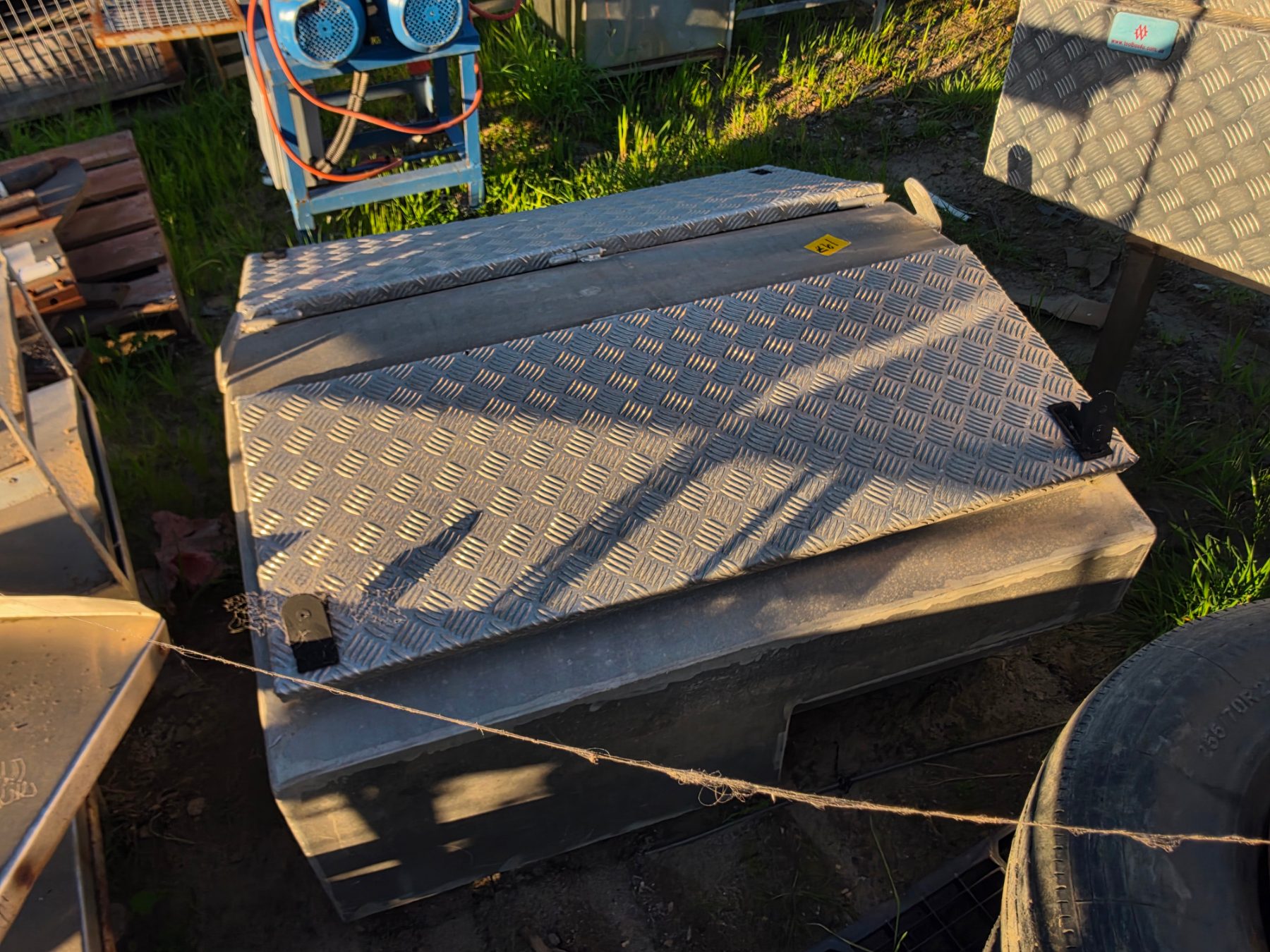 Tradies Alloy Trailer Storage Box - photo 1