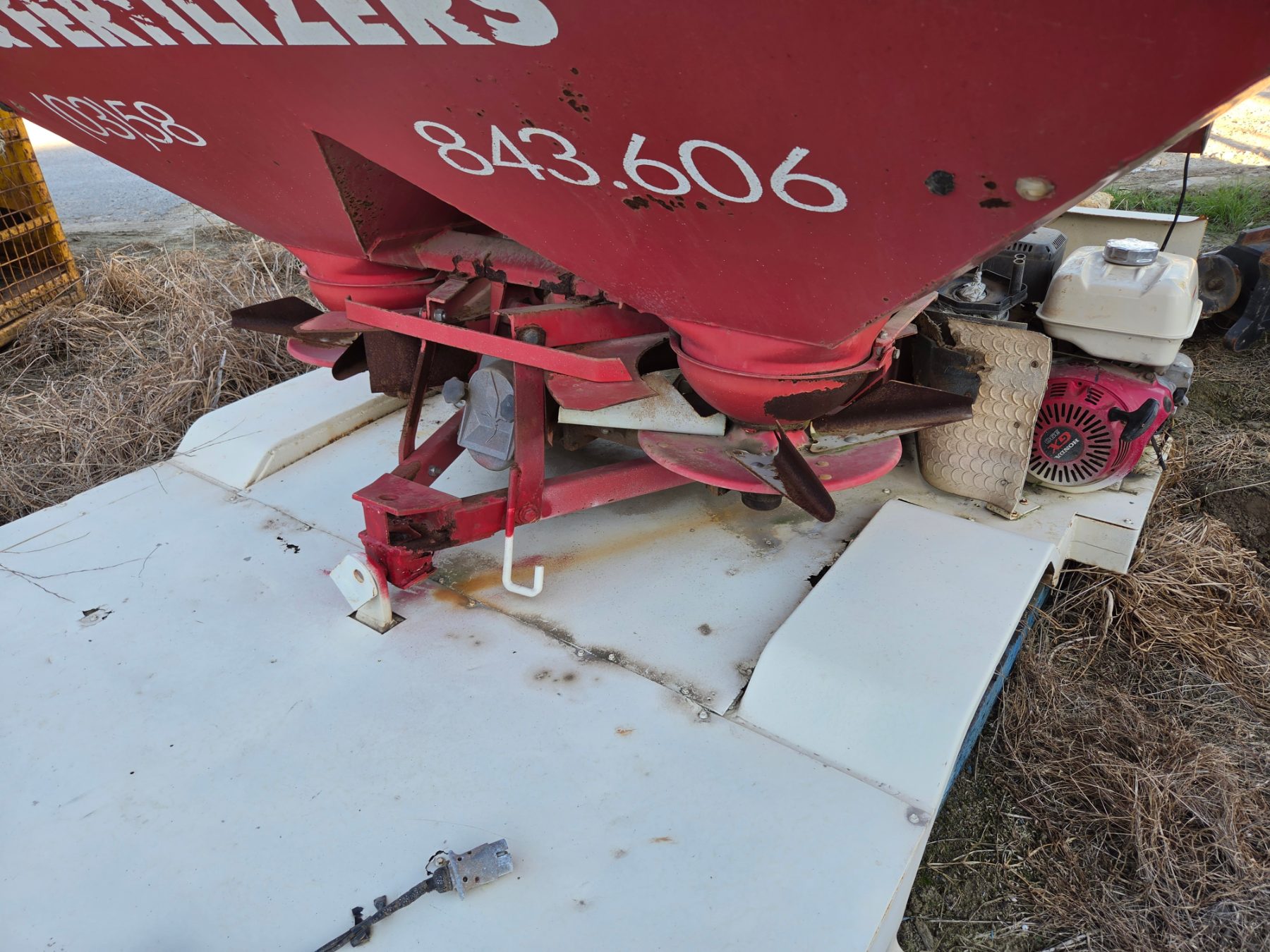Lely Twin Spinner Urea Spreader - photo 9