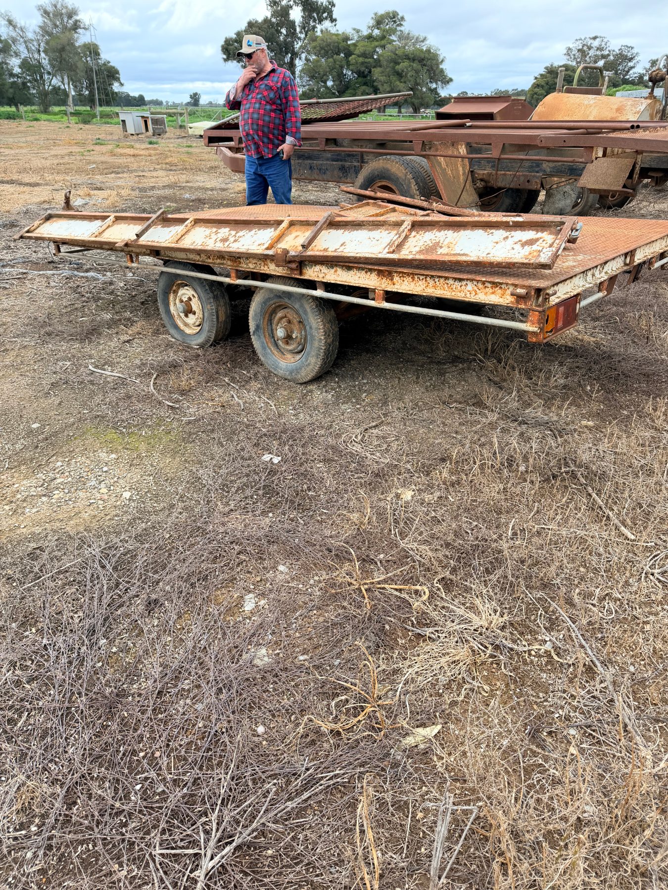 10' x 6' flat bed trailer - photo 2