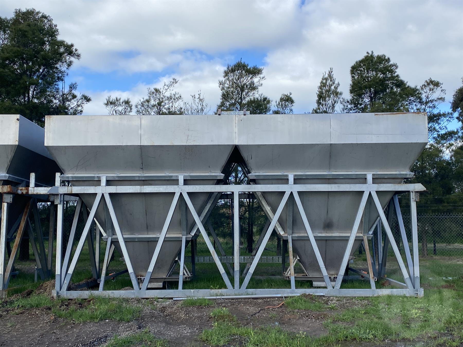 Twin 5 Ton Stainless Storage Bins - photo 4